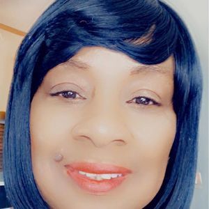 Meet your Posher, Bernadine